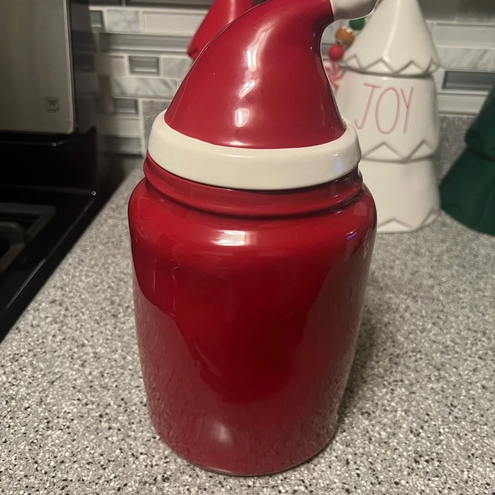 🎄☃️Rae Dunn chritmas canister